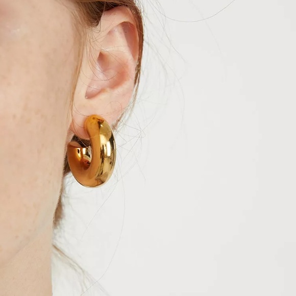 18k Gold Plated Gold Chunky Hoop Earrings - Picture 3 of 7